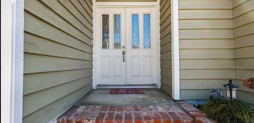 2 E Trenton Irvine, CA, 92620
