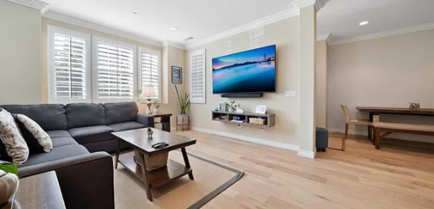 1483 Montgomery St Tustin, CA, 92782